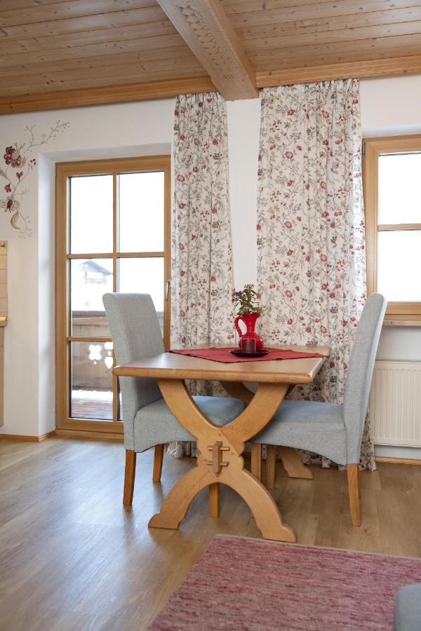 Ferienwohnungen Mooshaeusl Reit im Winkl Buitenkant foto